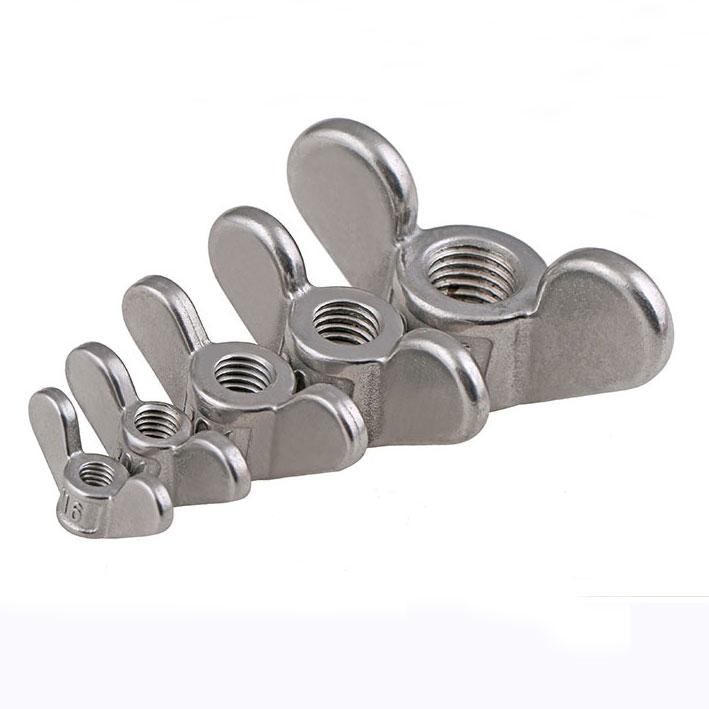 Napa kacepetan stainless steel stainless standat?